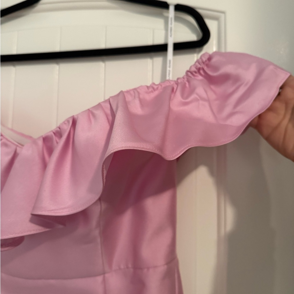 ALFRED SUNG Off-Shoulder Pink Dress - Picture 4 of 6